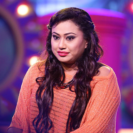 1465973586Sarasaviye_Nirosha_Virajini1.jpg